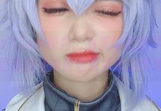 Poppa Chan视角：为美好的世界祝福，惠惠套图里的甜蜜故事悄然绽放！